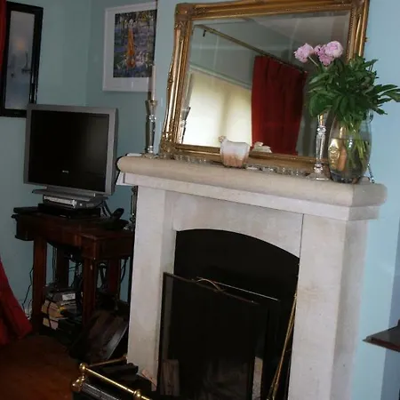 Monkstown Private House Homestay